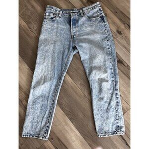 Levi’s Premium 501 Jeans Women’s Size 29x26 Button Fly Light Wash Blue 100% cott